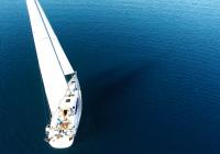 bateau à voile elan 45 voilier mer bleue voile